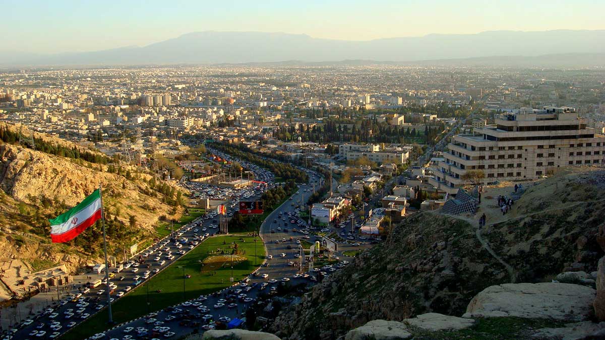 کانال پیش عایق پلی یورتان شیراز